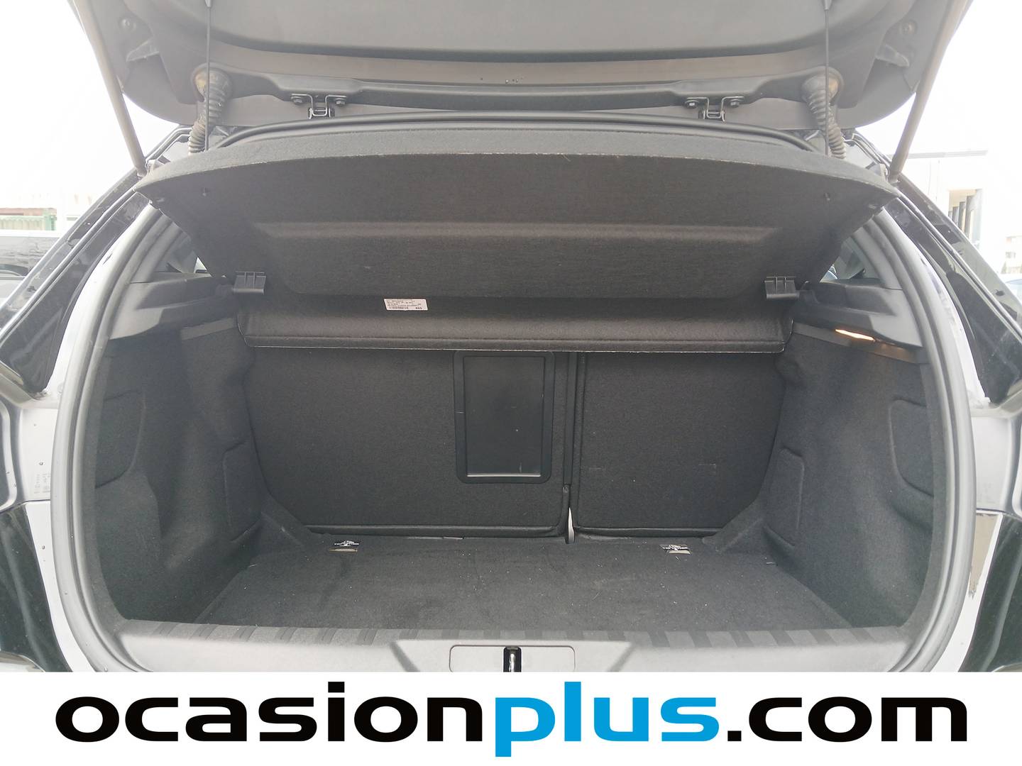 Foto Peugeot 308 Peugeot 308 BlueHDi 130 S&S GT Pack (130 CV)