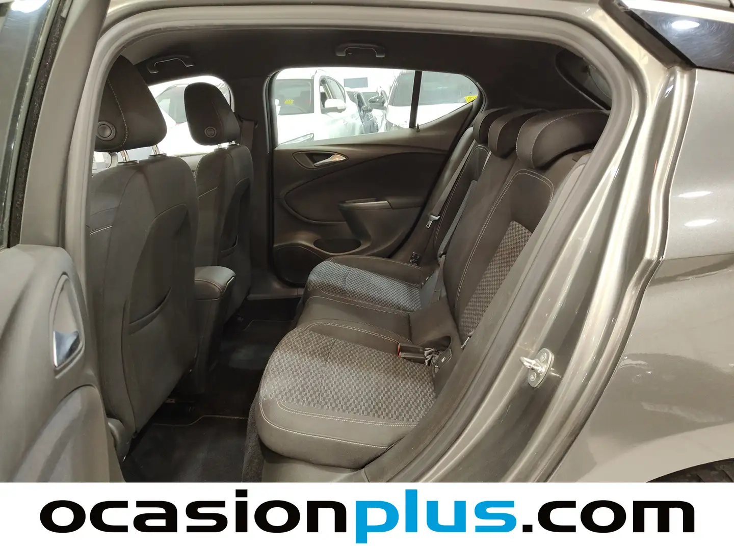 Foto Opel Astra Opel Astra 1.6 CDTi Dynamic  (110 CV)