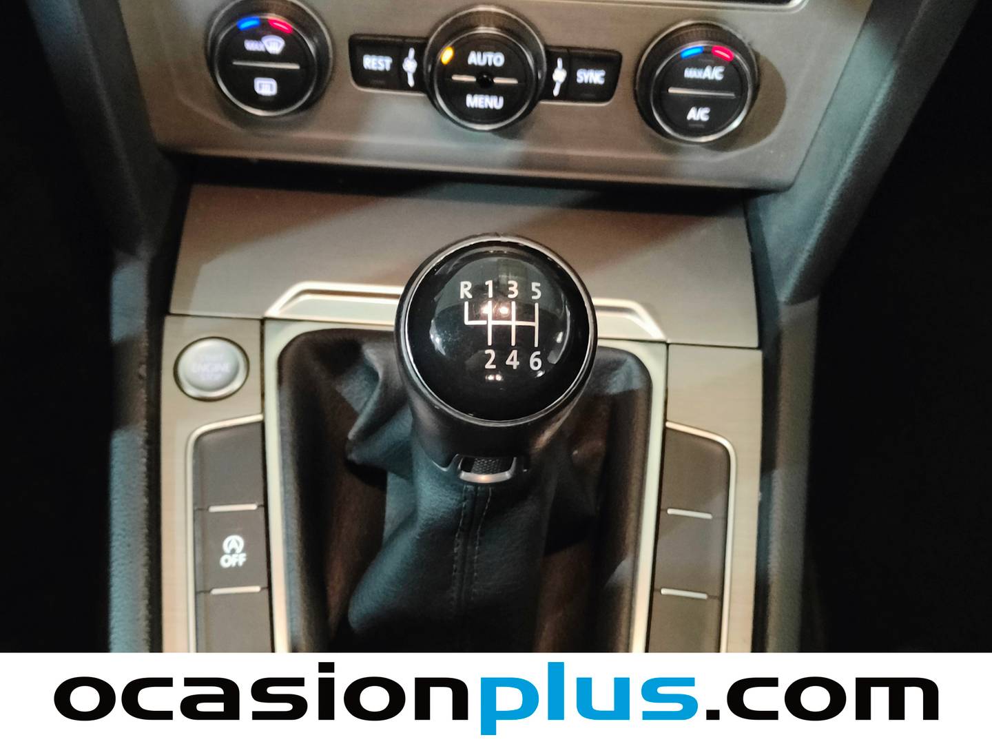 Foto Volkswagen Passat Volkswagen Passat Edition 1.6 TDI BMT (120 CV)