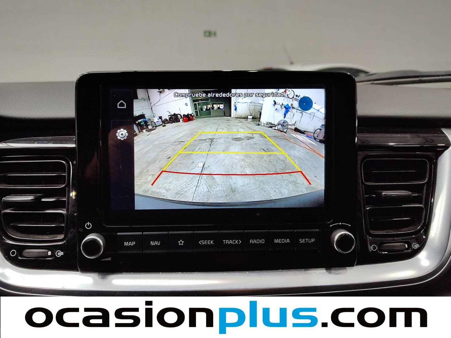 Extras y acabados del KIA Stonic KIA Stonic 1.0 T-GDi MHEV Drive iMT (120 CV)