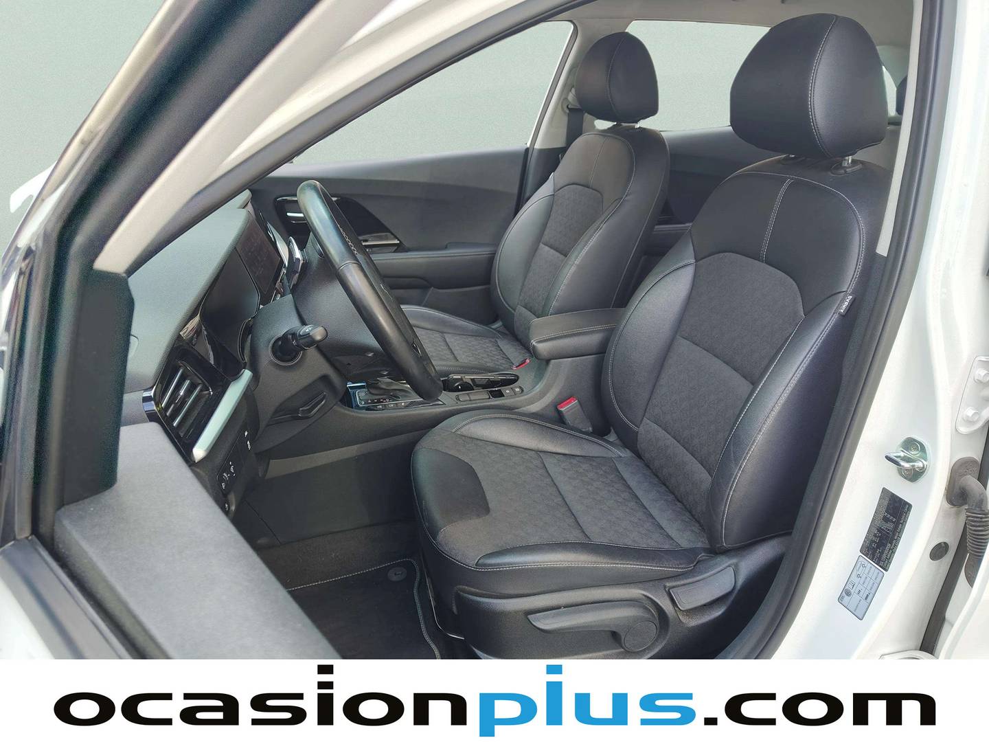 Foto asientos delanteros KIA Niro KIA Niro 1.6 GDi PHEV Híbrido Drive (141 CV)