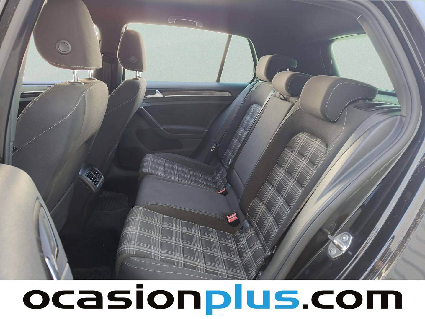 Foto asientos traseros Volkswagen Golf Volkswagen Golf GTD 2.0 TDI BMT (184 CV) DSG