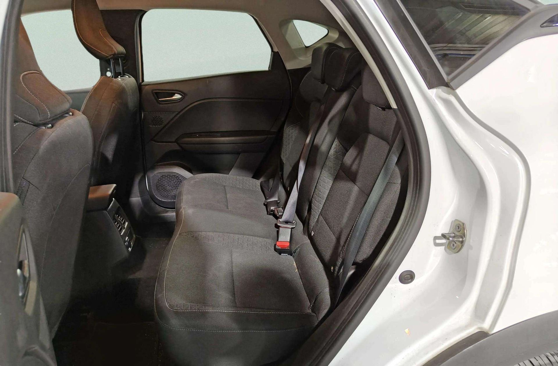 Mitsubishi ASX 130T MHEV Motion - foto 15