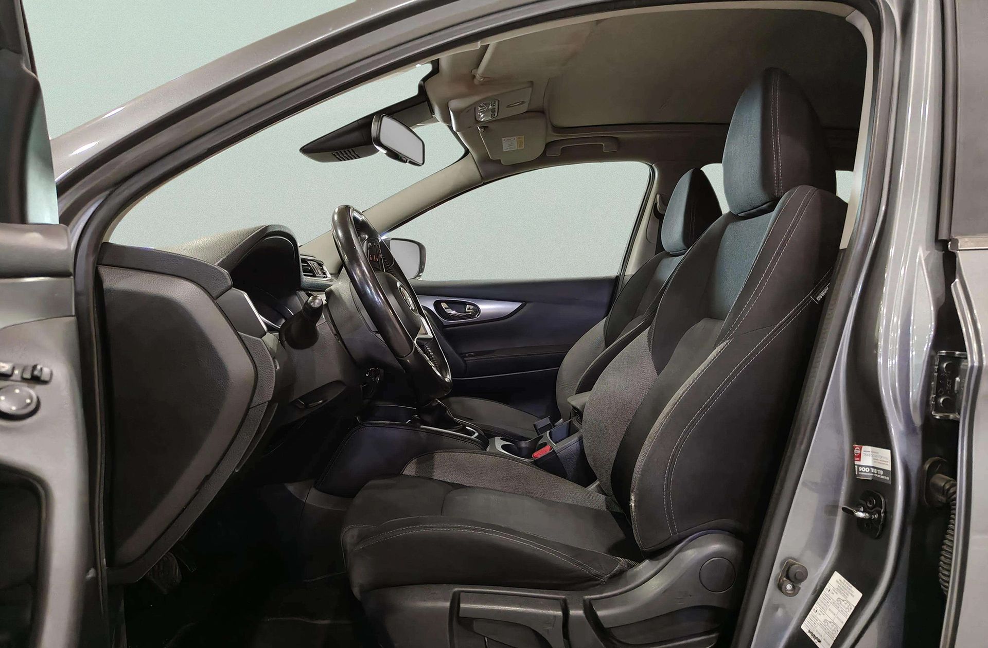 Nissan Qashqai DIG-T 115 N-Connecta Xtronic - foto 11