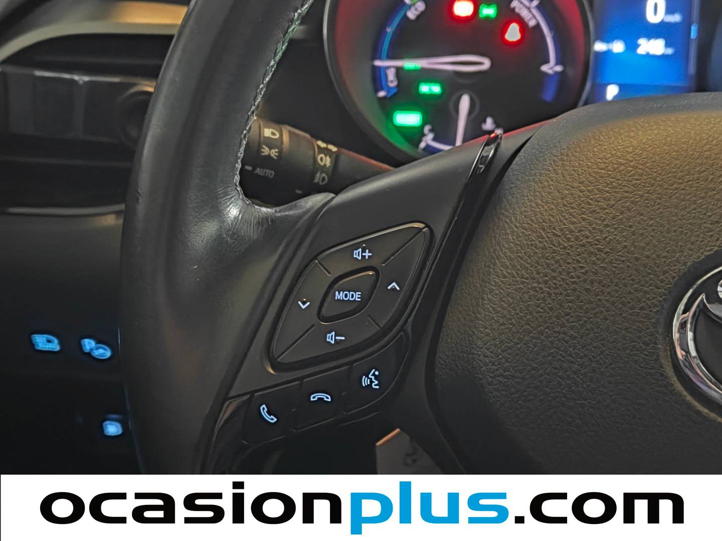 Foto Toyota C-HR Toyota C-HR 1.8 125H Style Plus (122 CV)