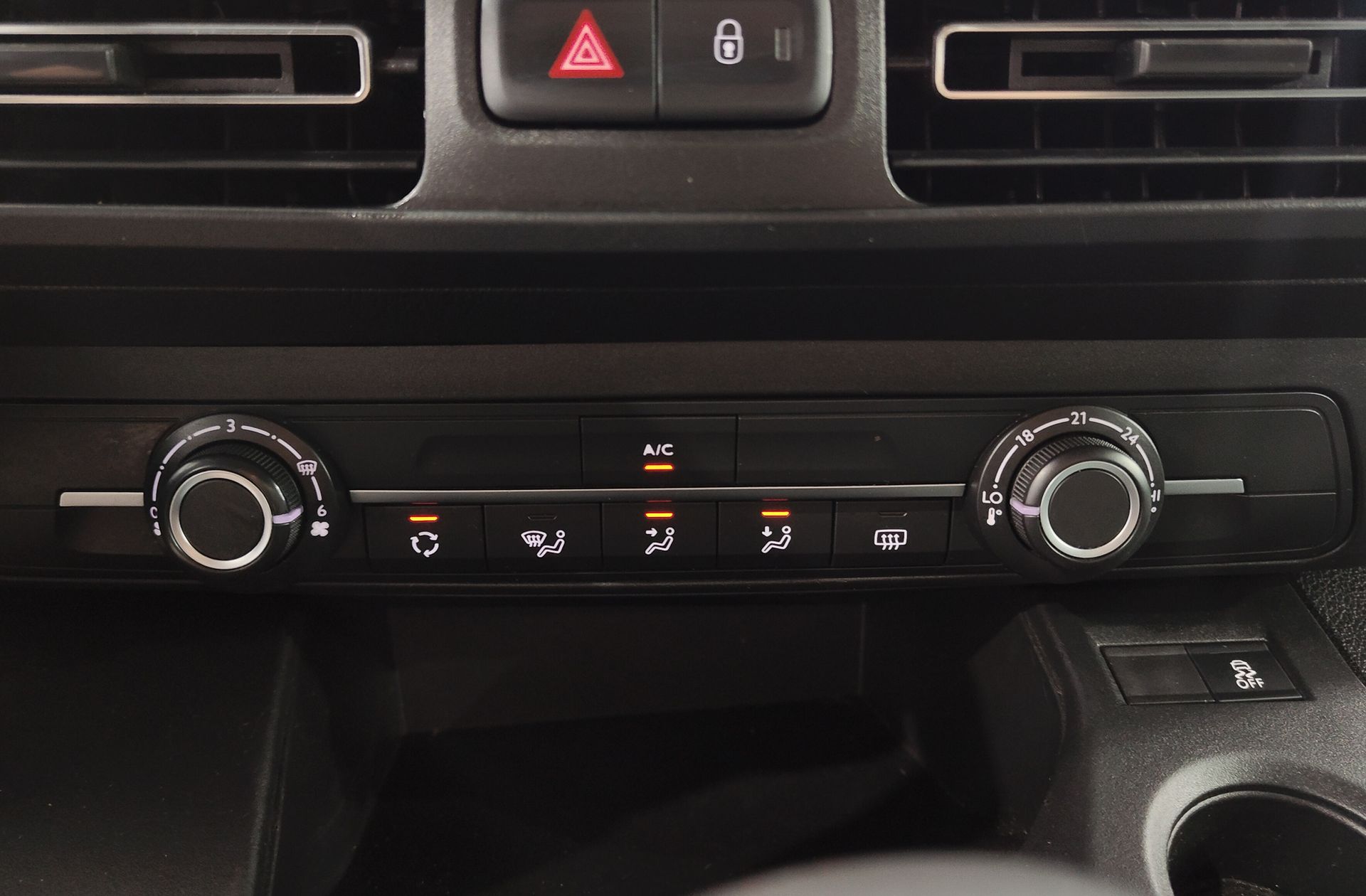 Citroën Berlingo Combi BlueHDi 130 Talla M Feel - foto 27