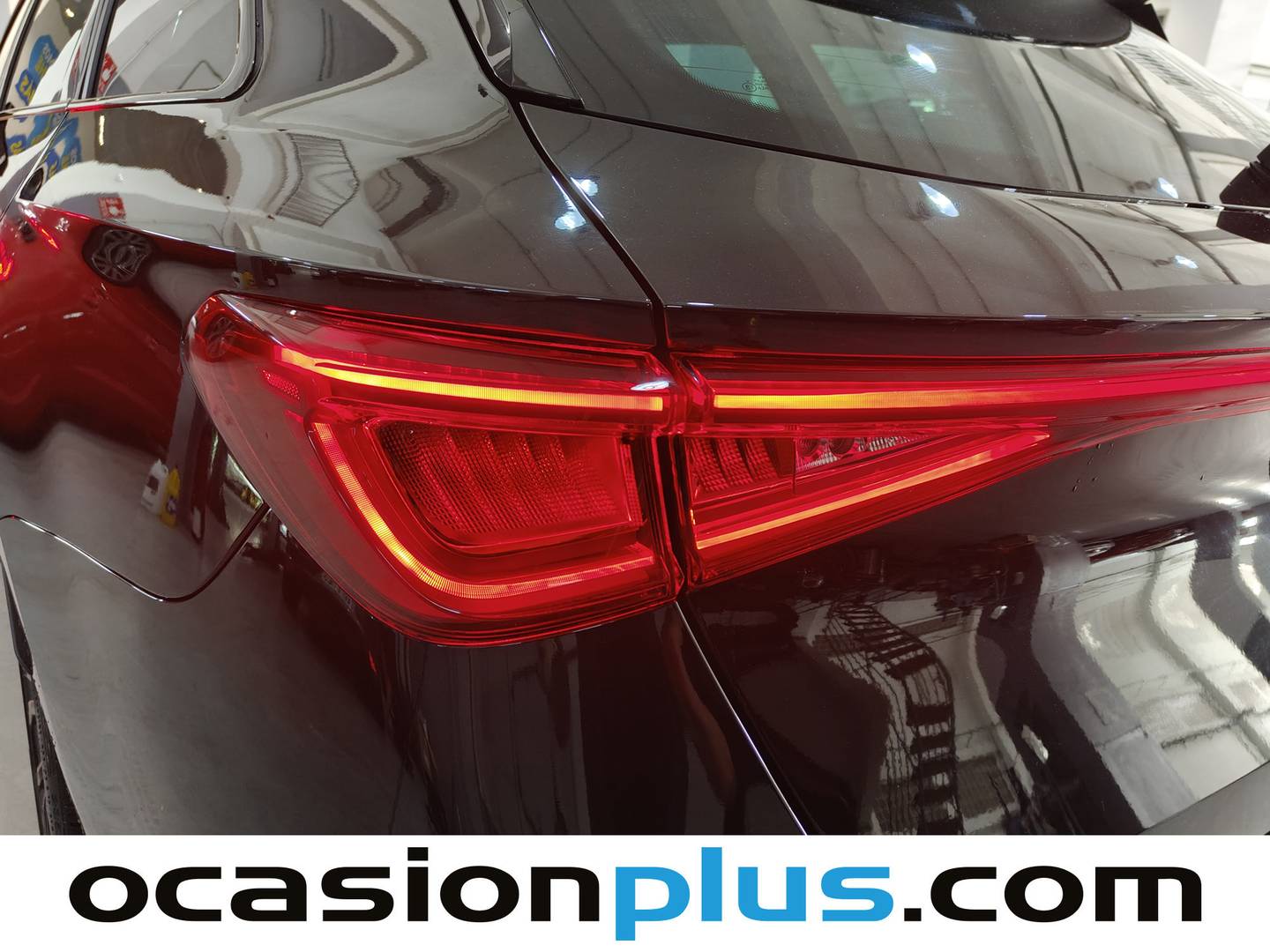 Foto Cupra León CUPRA Leon Sportstourer 1.4 e-Hybrid DSG (245 CV)