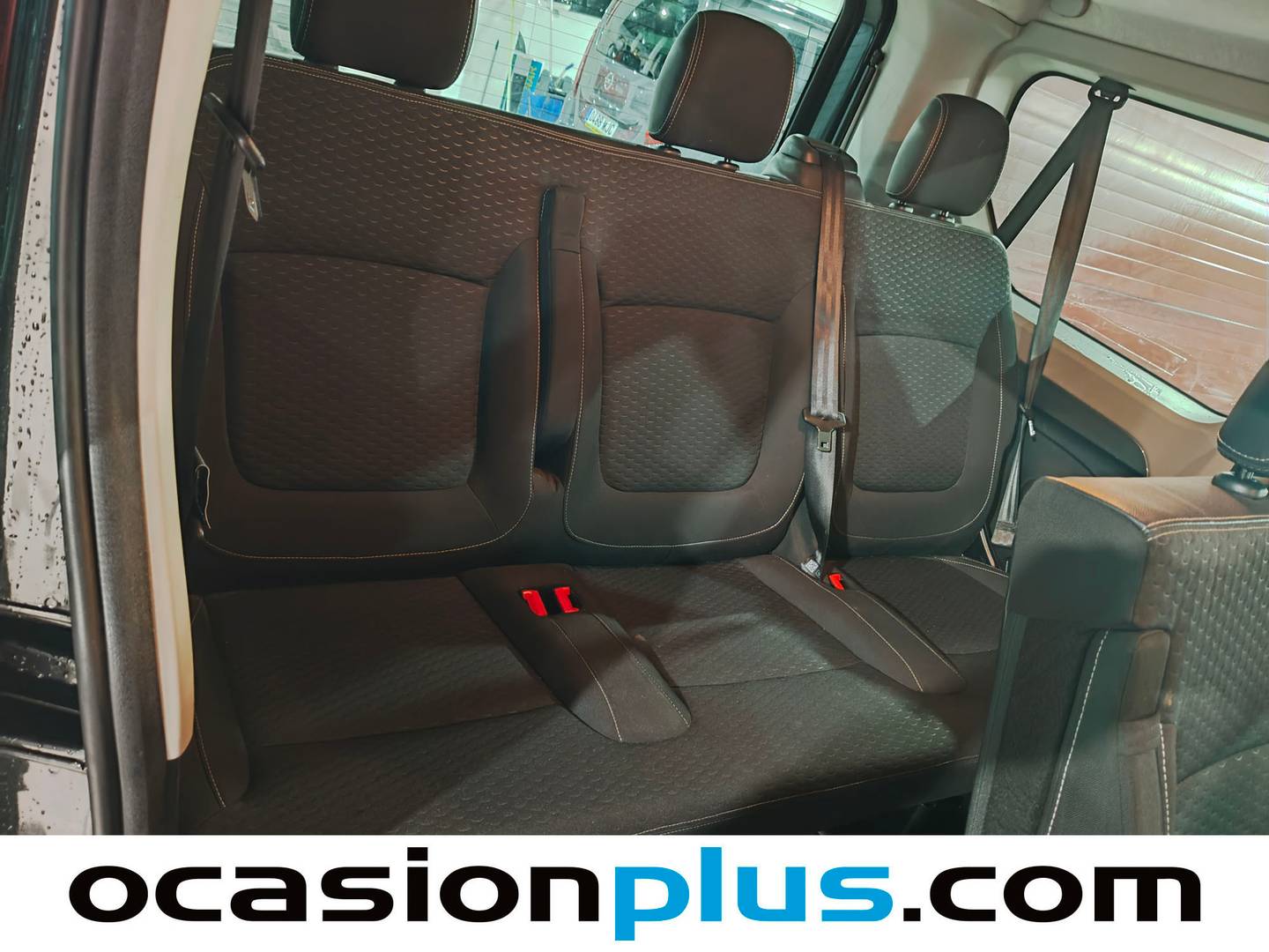 Foto asientos delanteros Opel Vivaro Opel Vivaro 1.6 CDTI S&S L2 2.9t Plus-9 (125 CV) 9 Plazas