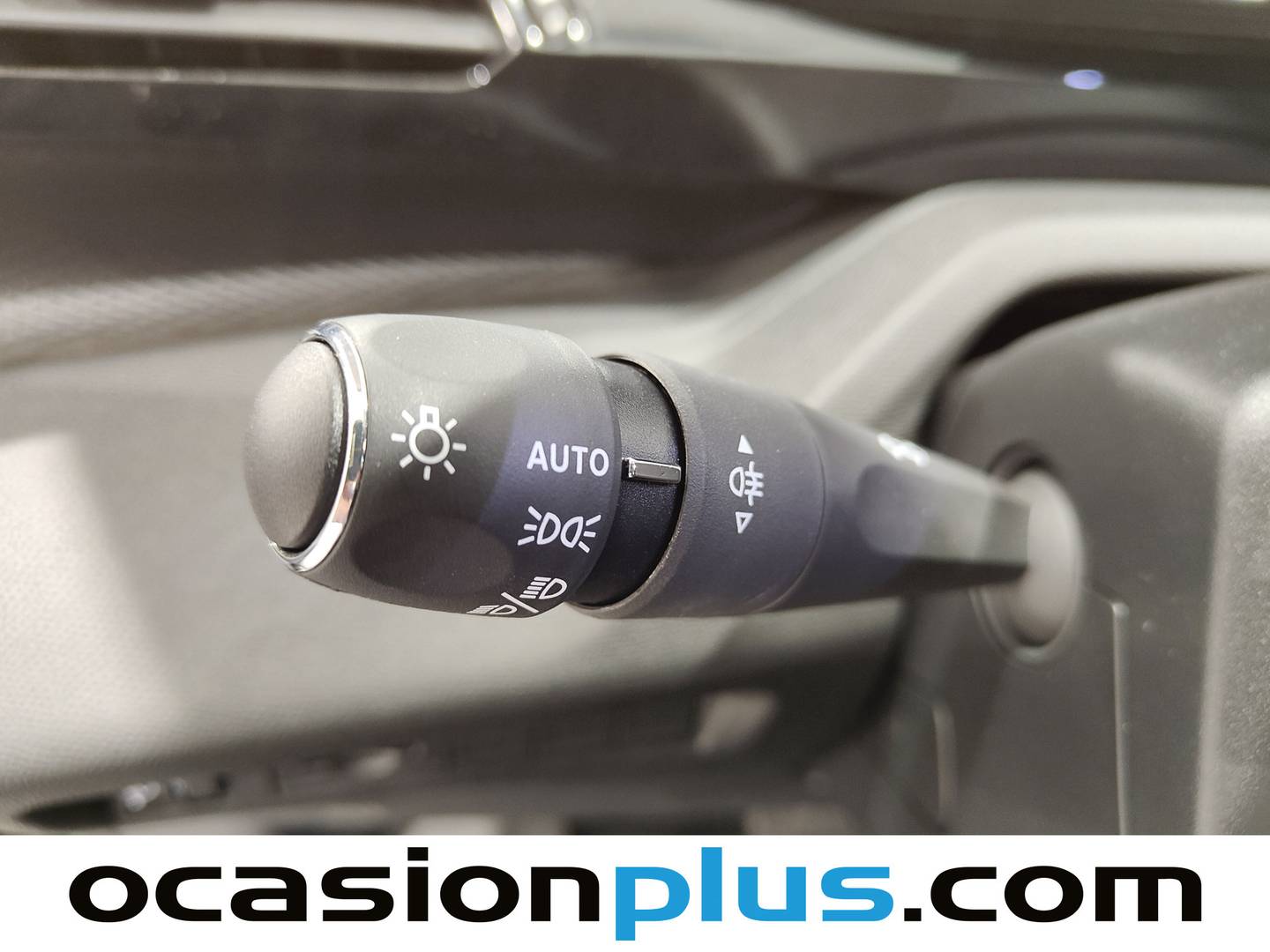 Foto Peugeot 308 Peugeot 308 PureTech 130 S&S Active Pack EAT8 (130 CV)