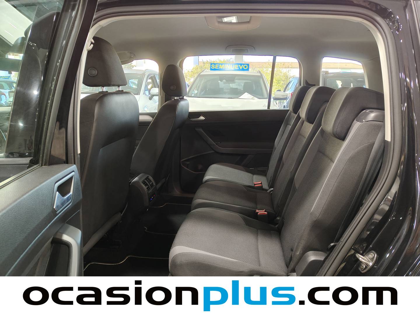 Foto asientos traseros Volkswagen Touran Volkswagen Touran 1.0 TSI Business (116 CV) 7 PLAZAS