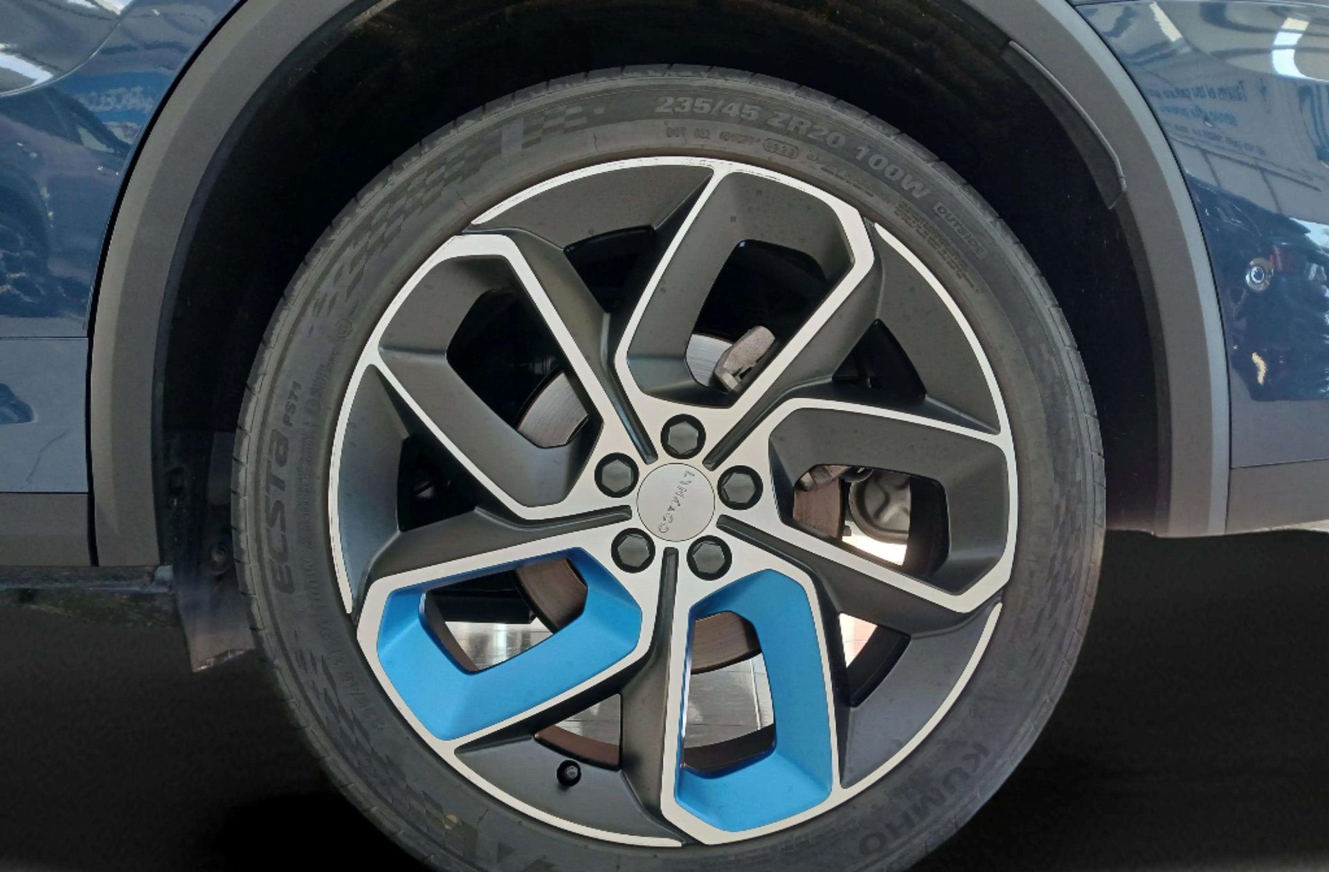Lynk & Co 01 1.5 PHEV - foto 43