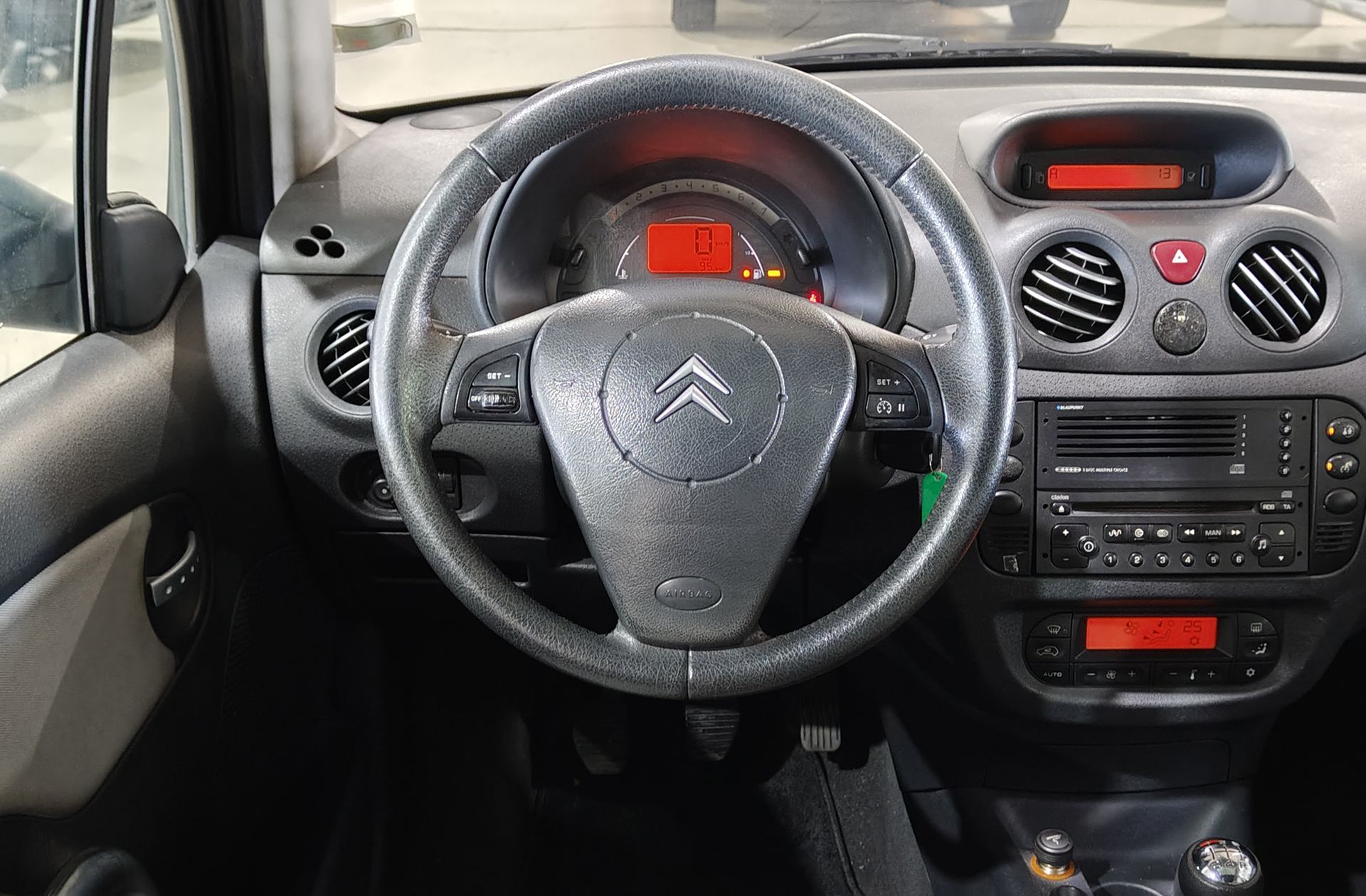Citroën C3 1.4 HDi Exclusive - foto 18