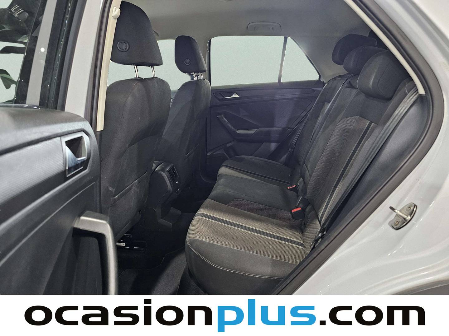 Foto asientos traseros Volkswagen T-Roc Volkswagen T-Roc Advance Style 1.5 TSI (150 CV)