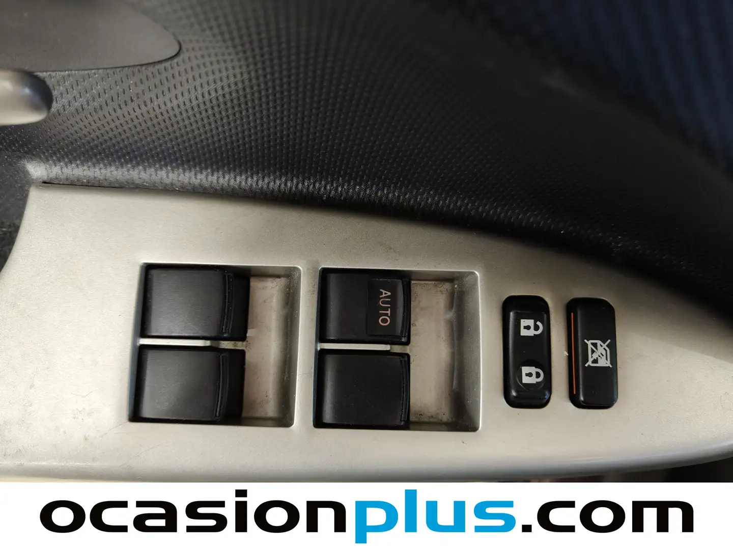 Foto Toyota Urban Cruiser Toyota Urban Cruiser 1.3 VVT-i Active (100 CV)