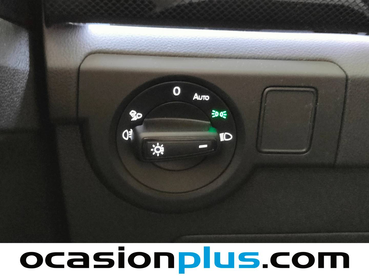 Volkswagen T-Cross Volkswagen T-Cross R-Line 1.0 TSI (116 CV) DSG seminuevo