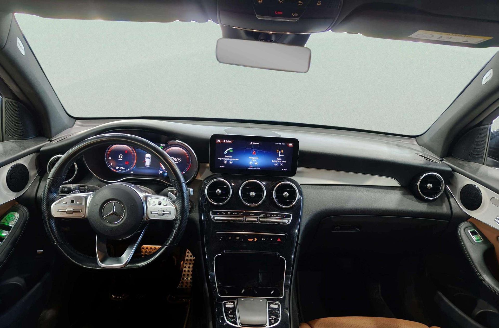 Mercedes-Benz GLC Mercedes GLC 300 d 4Matic Pack AMG - foto 6