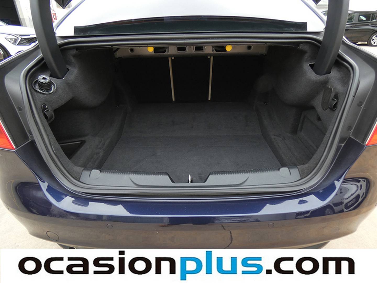 Foto Jaguar XE Jaguar XE 2.0 Diesel Pure RWD AUTO (180 CV)