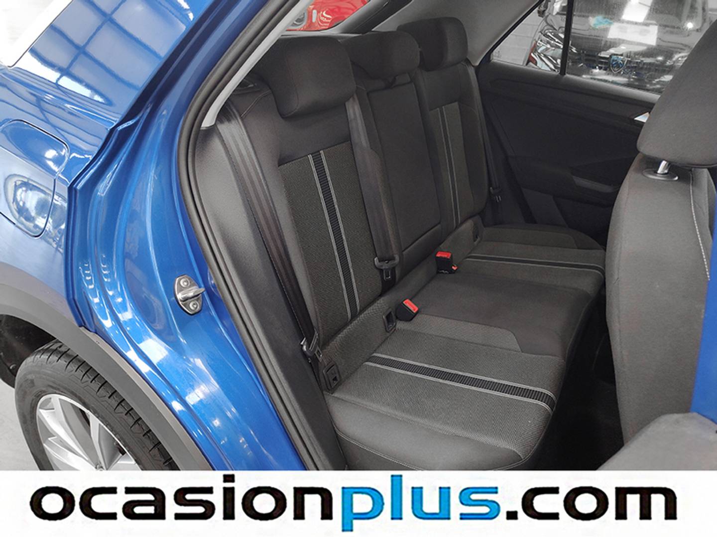 Foto Volkswagen T-Roc Volkswagen T-Roc Advance R-Line 1.0 TSI (110 CV)