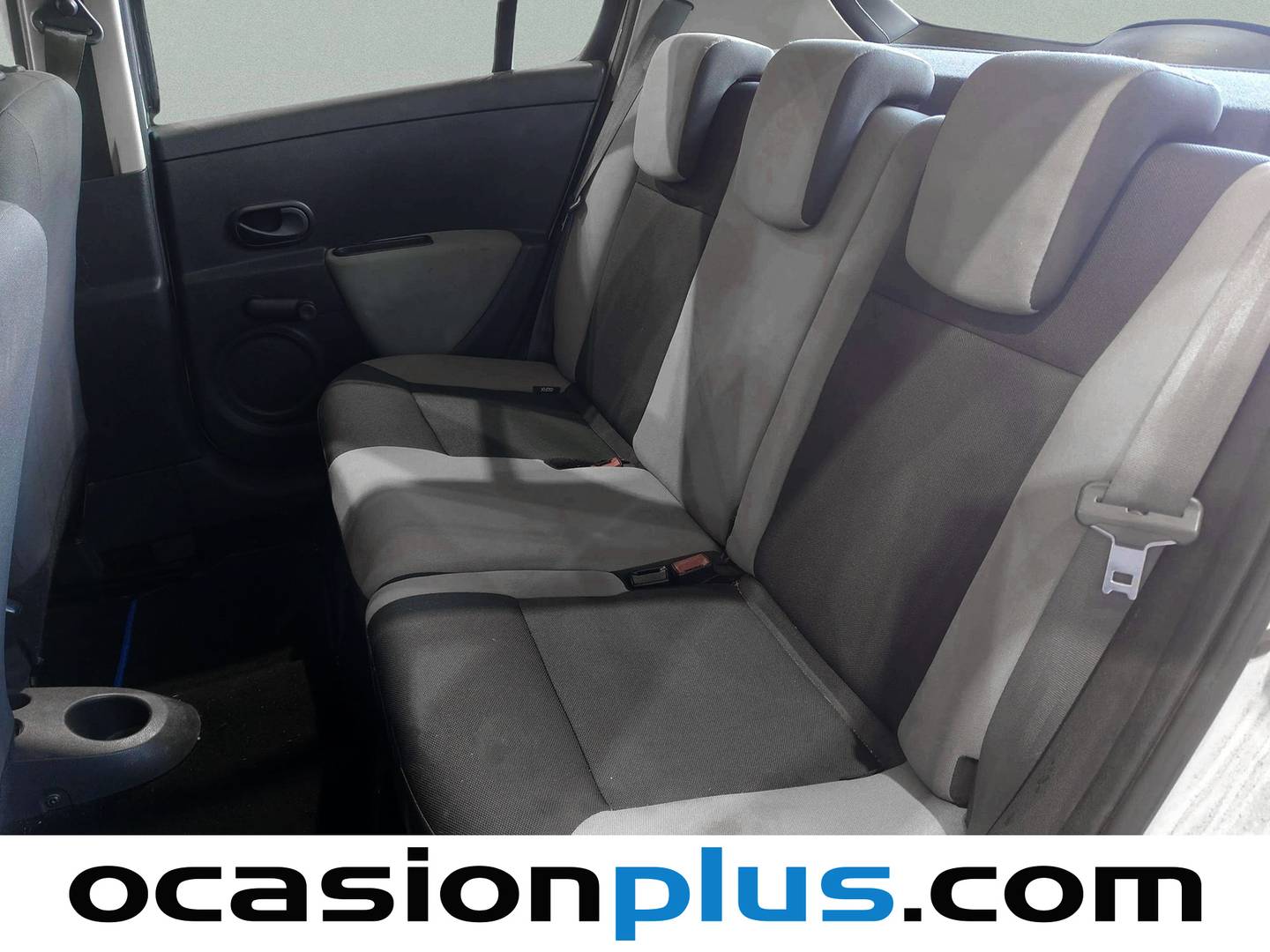 Foto Renault Clio Renault Clio Expression 1.2 16v (75 CV)