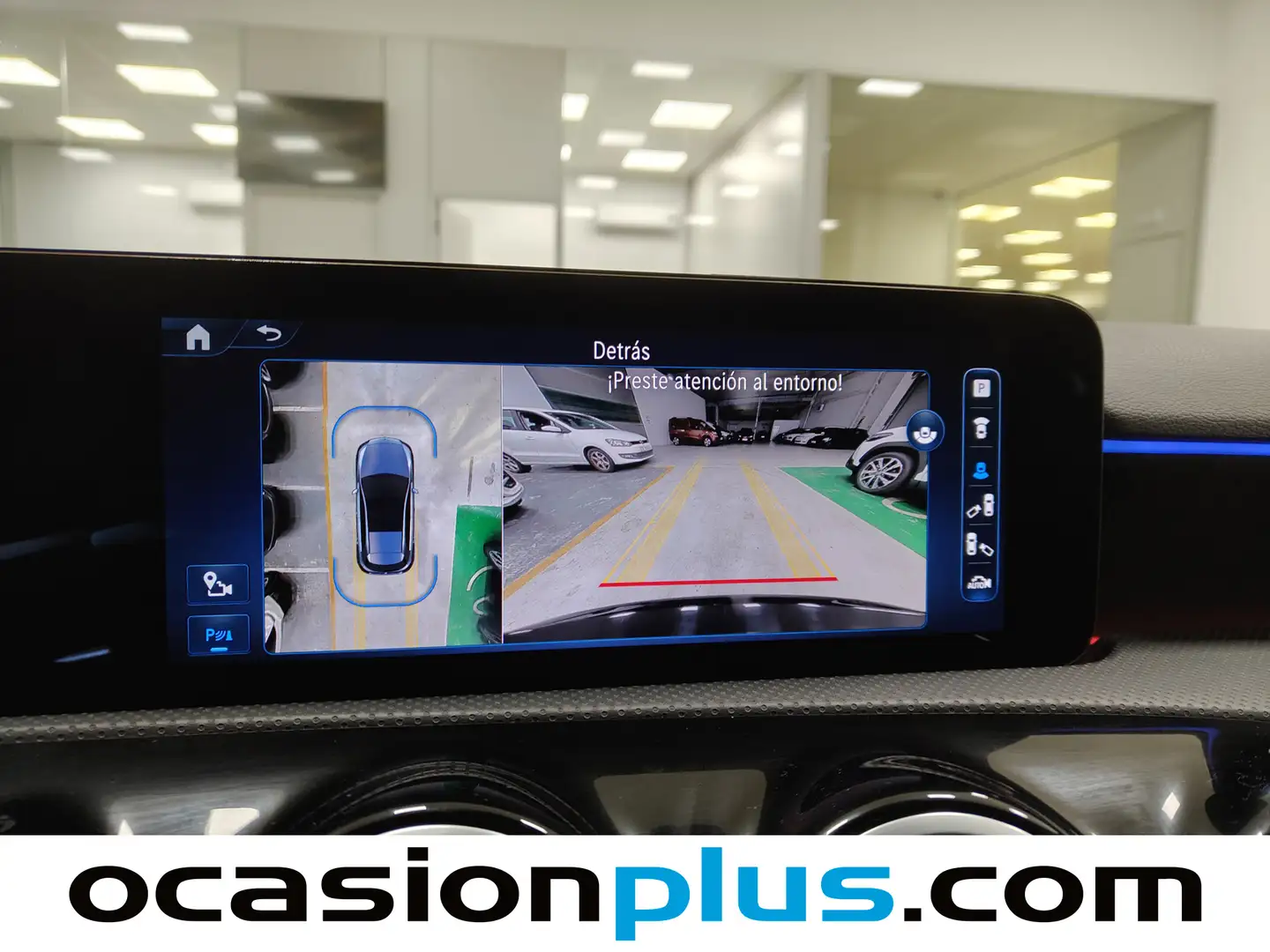 Foto Mercedes Clase A Mercedes-Benz Clase A 180 Pack AMG (136 CV)