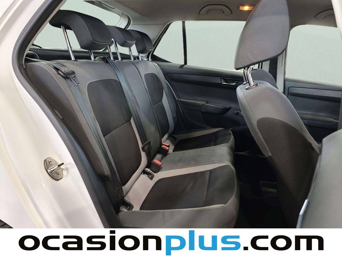 Skoda Fabia Skoda Fabia 1.0 MPI Ambition (75 CV) al mejor precio