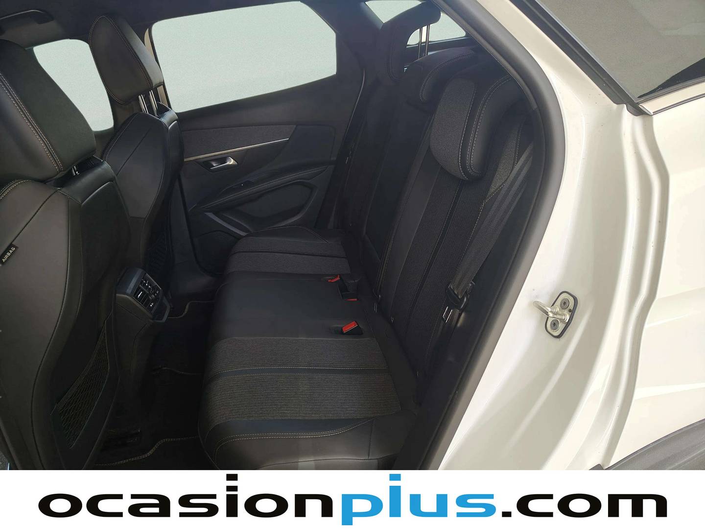 Foto asientos traseros Peugeot 3008 Peugeot 3008 PureTech 130 S&S GT Line EAT8 (130 CV)