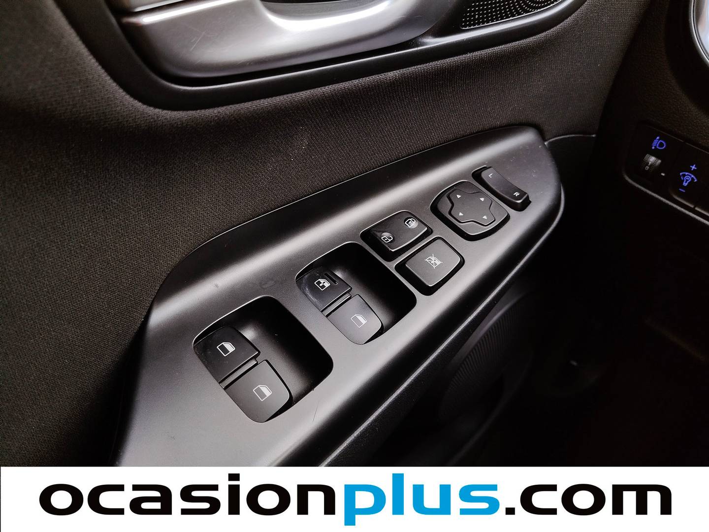 Hyundai Kona Hyundai Kona 1.0 TGDi Maxx 4x2 (120 CV) manual