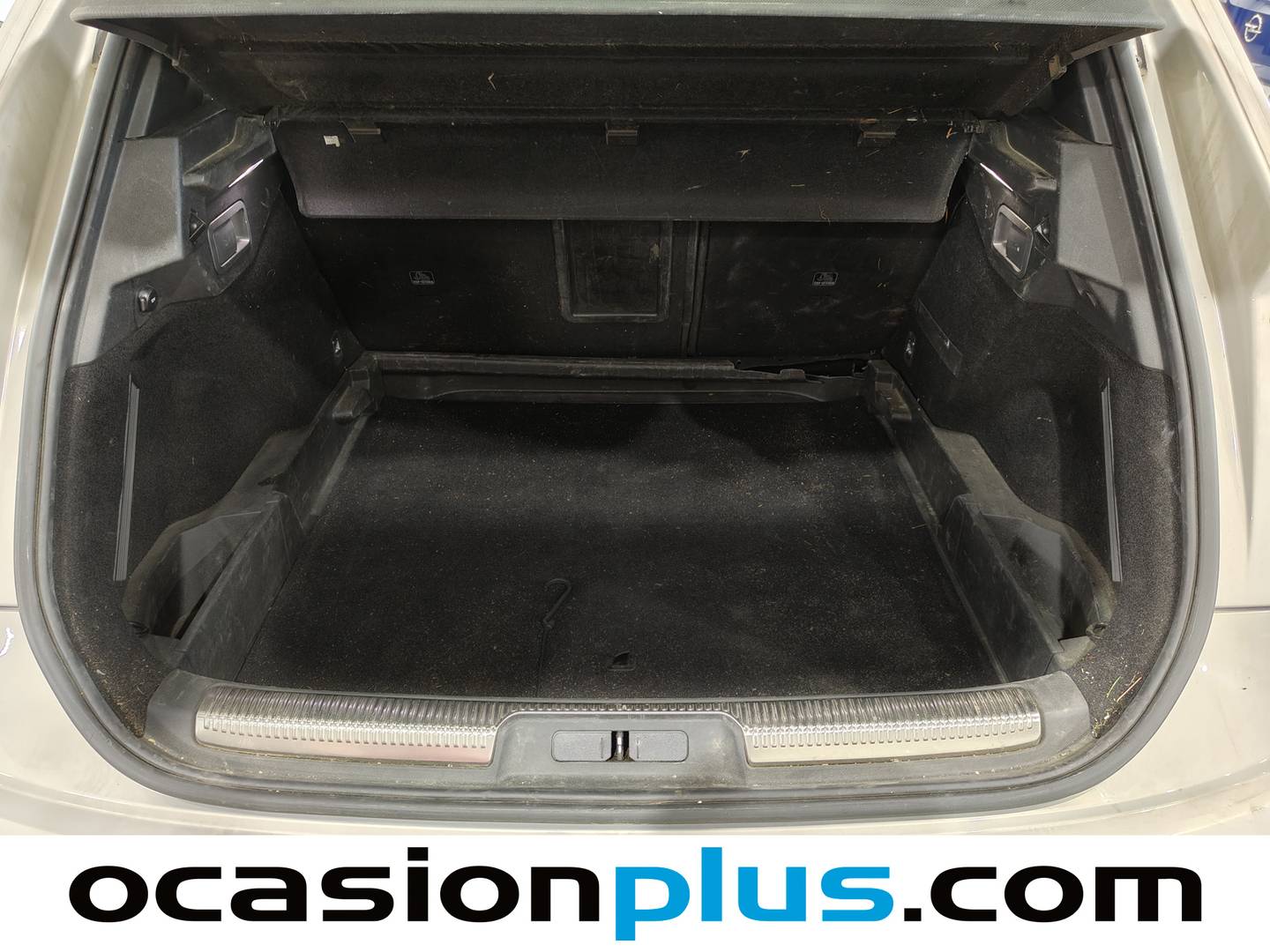 Foto DS DS 7 Crossback DS DS7 Crossback BlueHDi 130 DE Bastille + AT (130 CV)