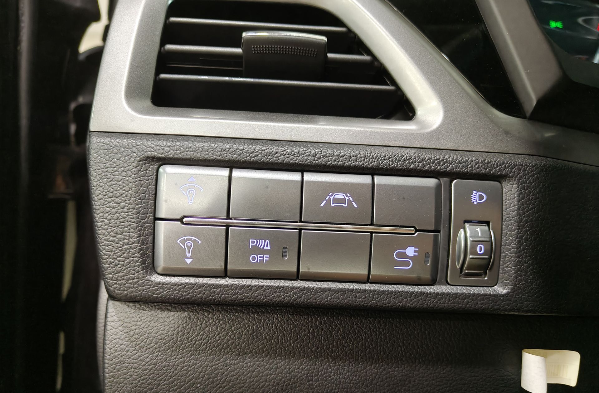SsangYong Korando G15T Urban Plus GSR - foto 11