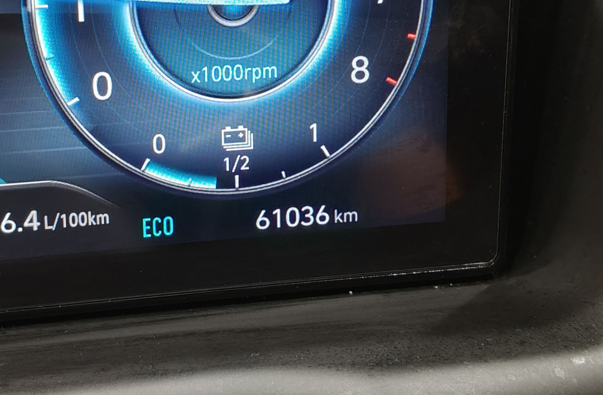 Hyundai Tucson 1.6 T-GDi HEV Maxx - foto 9