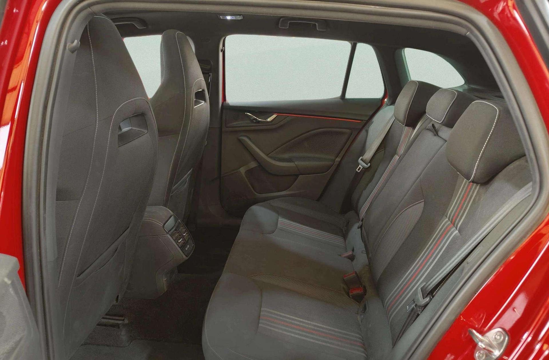Škoda Scala 1.5 TSI Monte Carlo - foto 14