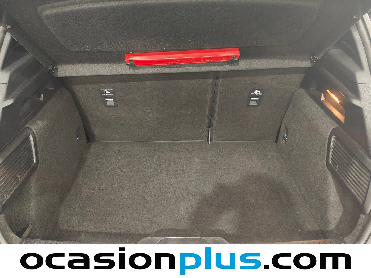 Fotos maletero Ford Focus Ford Focus 1.0 Ecoboost MHEV ST-Line Auto (155 CV)