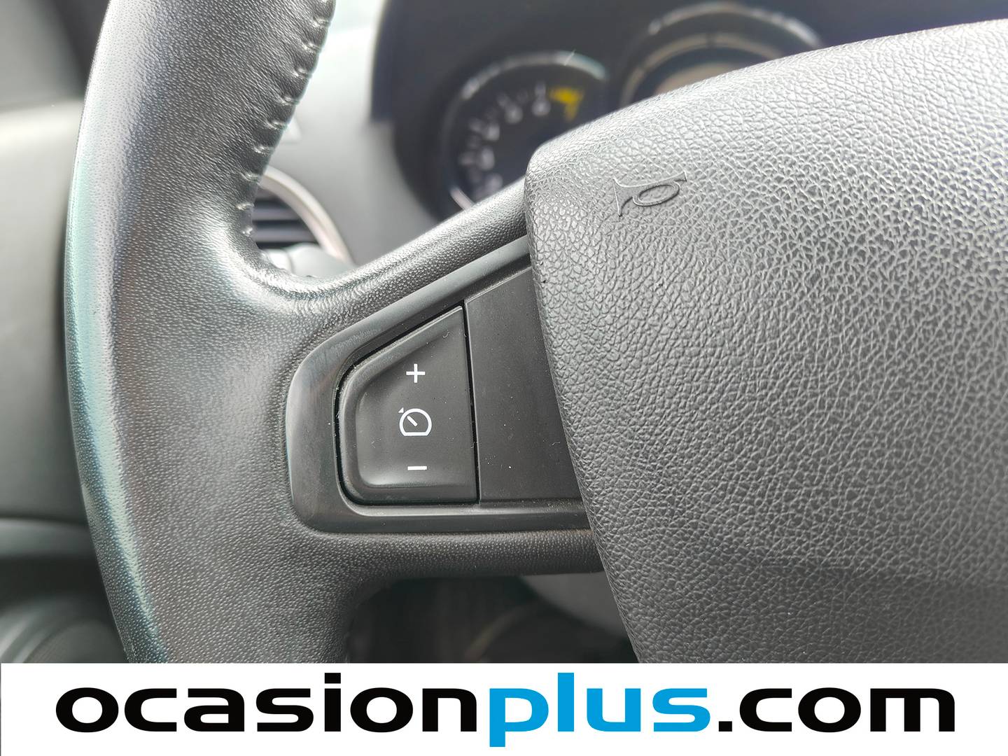 Equipamiento del Renault Mégane Renault Megane GT Style Energy TCe (115 CV) S&S eco2
