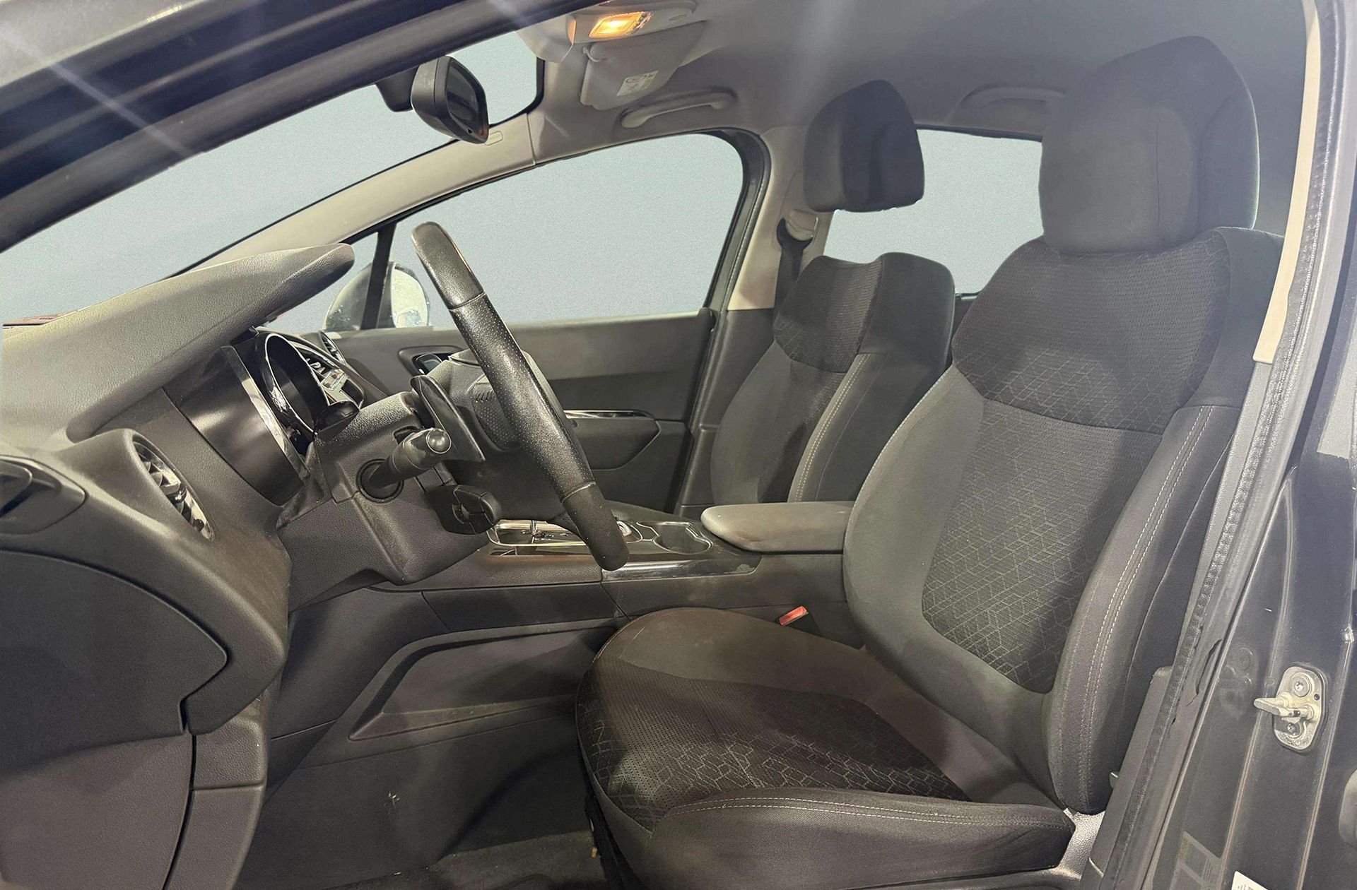 Peugeot 3008 1.6 e-HDI Style FAP Blue Lion ETG6 - foto 9