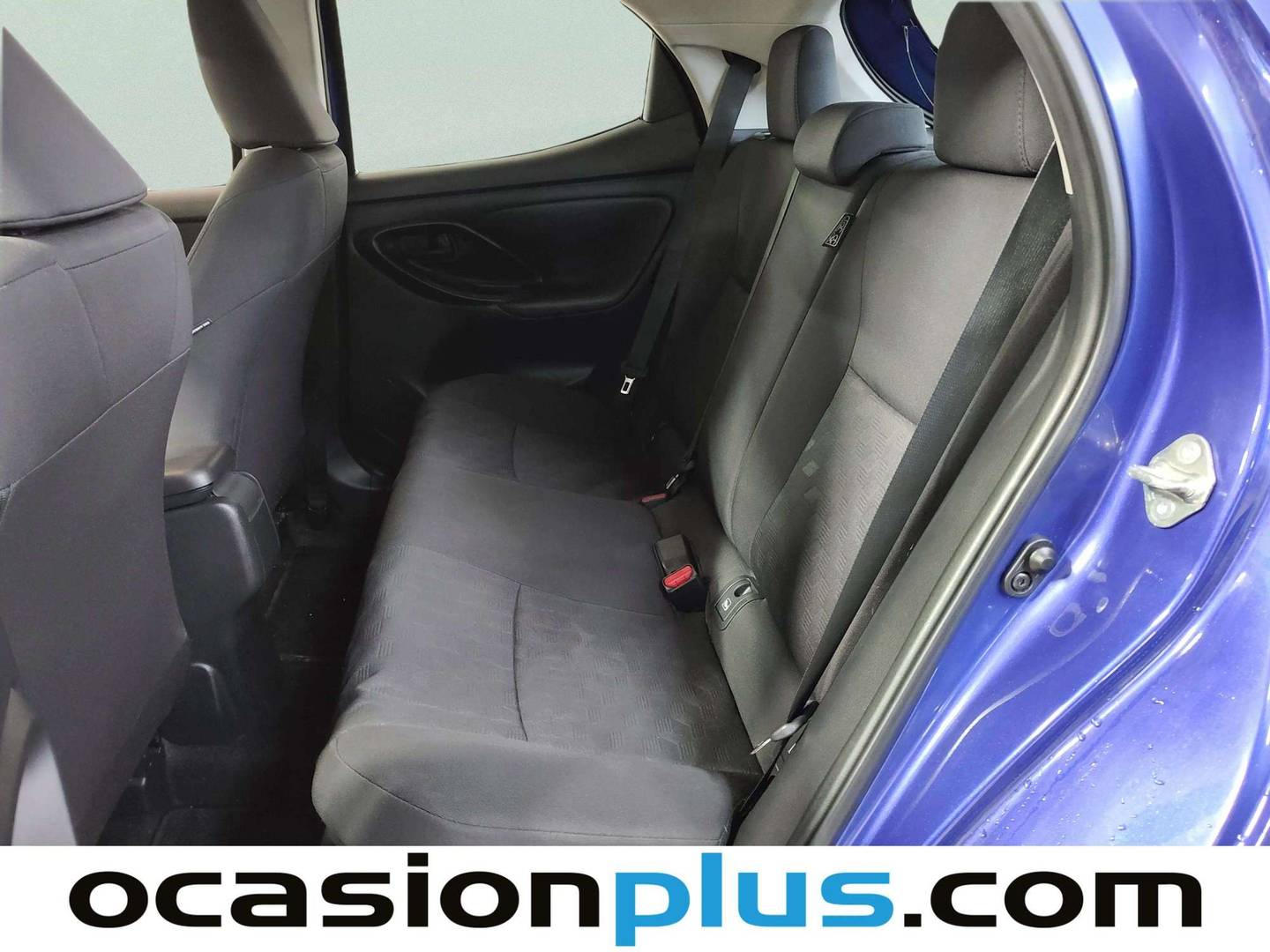 Foto asientos traseros Toyota Yaris Toyota Yaris 120H Active Plus (116 CV)