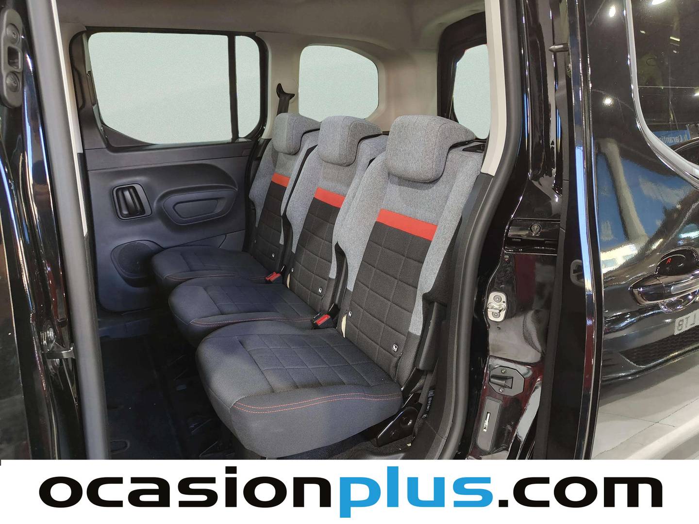 Foto asientos traseros Citroën Berlingo Citroën Berlingo BlueHDi 130 S&S Talla M Max (130 CV)