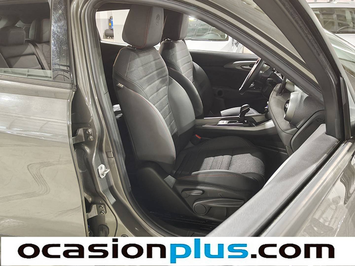 Foto Alfa Romeo Tonale Alfa Romeo Tonale 1.5 MHEV Sprint FWD (130 CV)