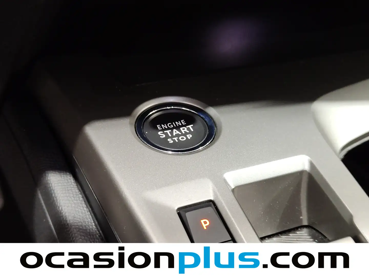 Foto Peugeot 308 Peugeot 308 Allure Hybrid eDCS6 (145 CV)