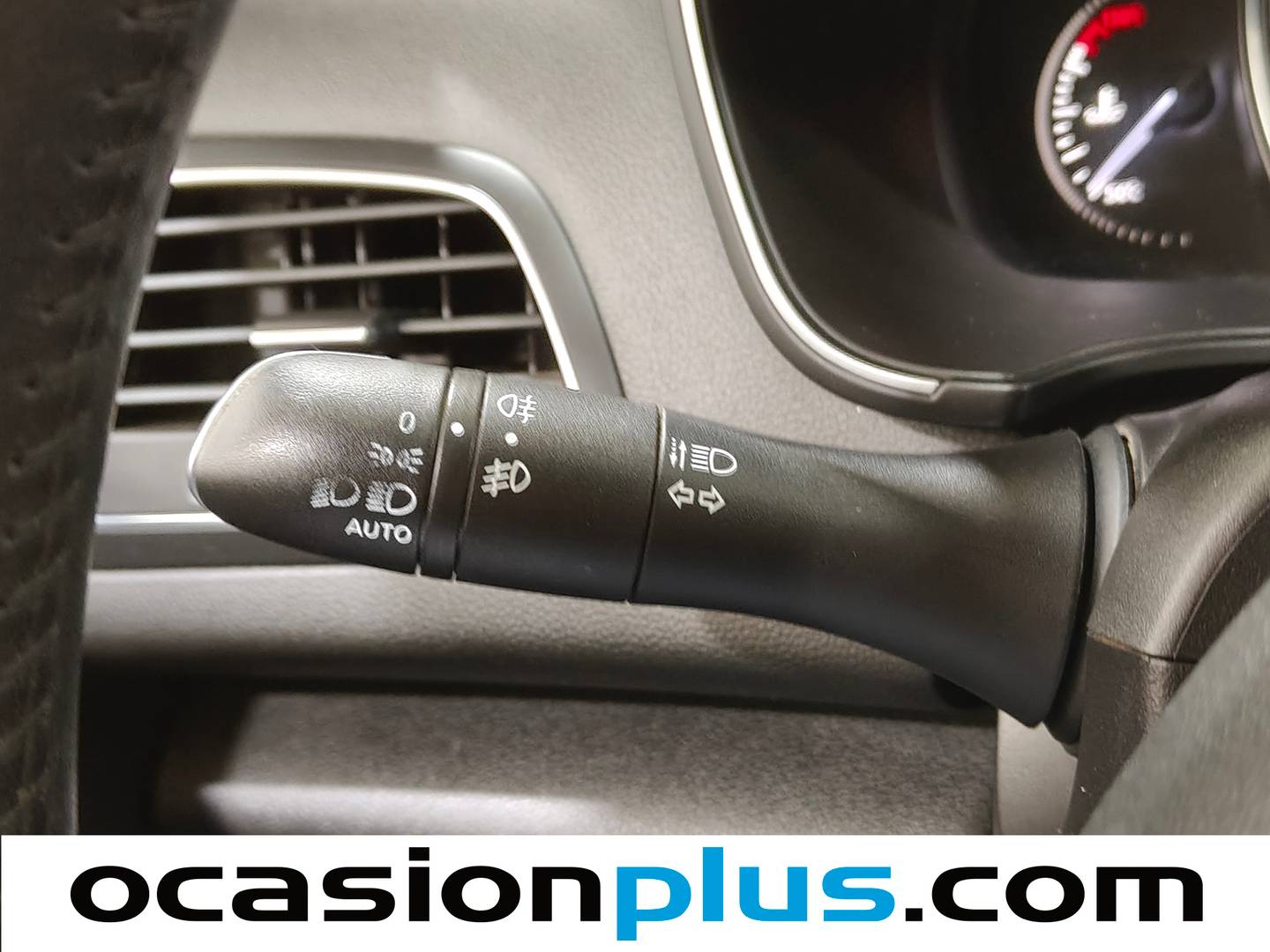 Renault Mégane Renault Megane Sport Tourer Zen TCe (140 CV) GPF de segunda mano