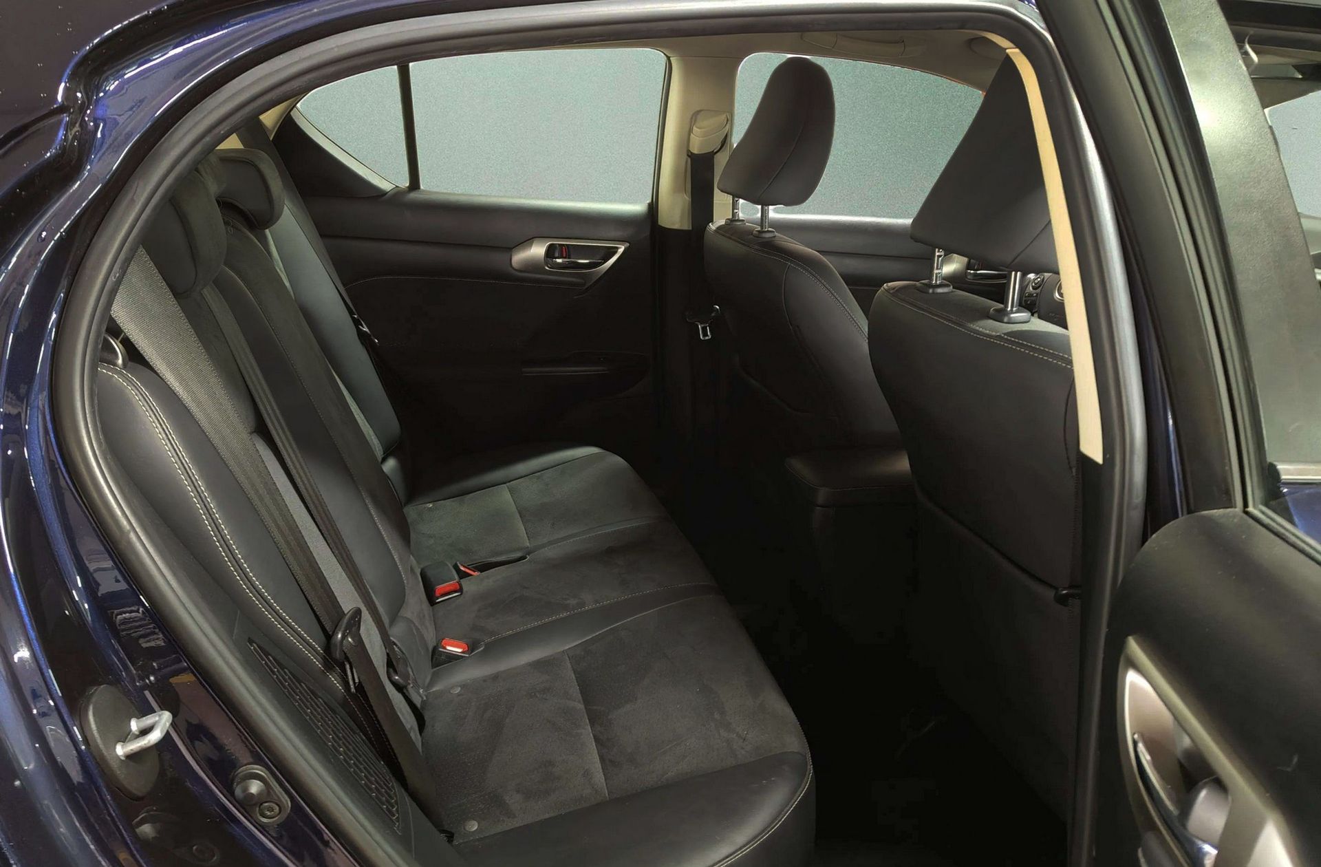 Lexus CT 200h Executive - foto 21