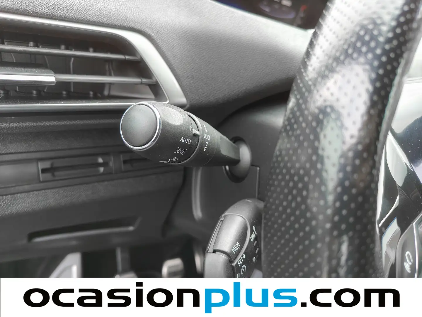 Foto Peugeot 3008 Peugeot 3008 PureTech 130 S&S GT Line (130 CV)