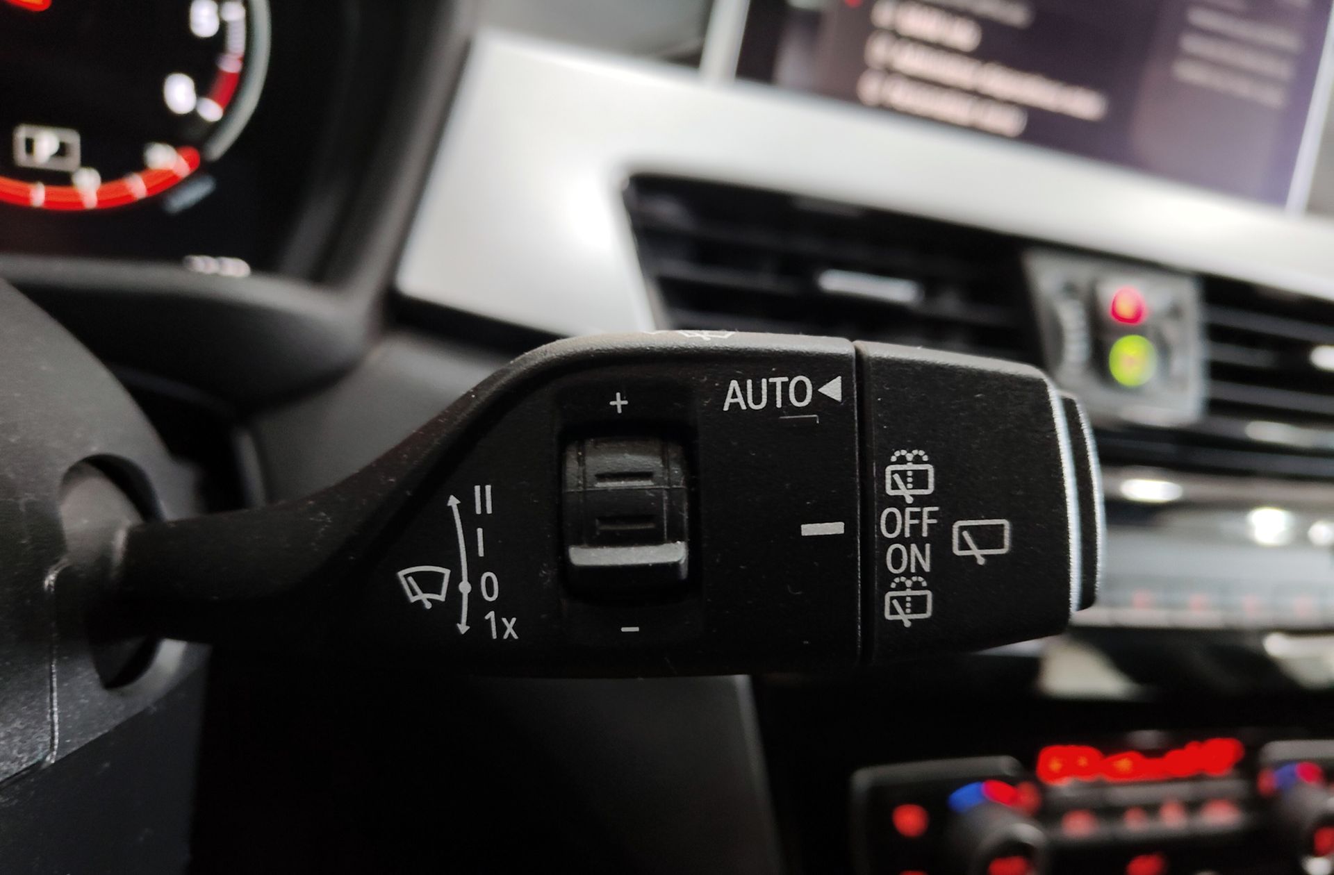BMW X1 sDrive18d - foto 28
