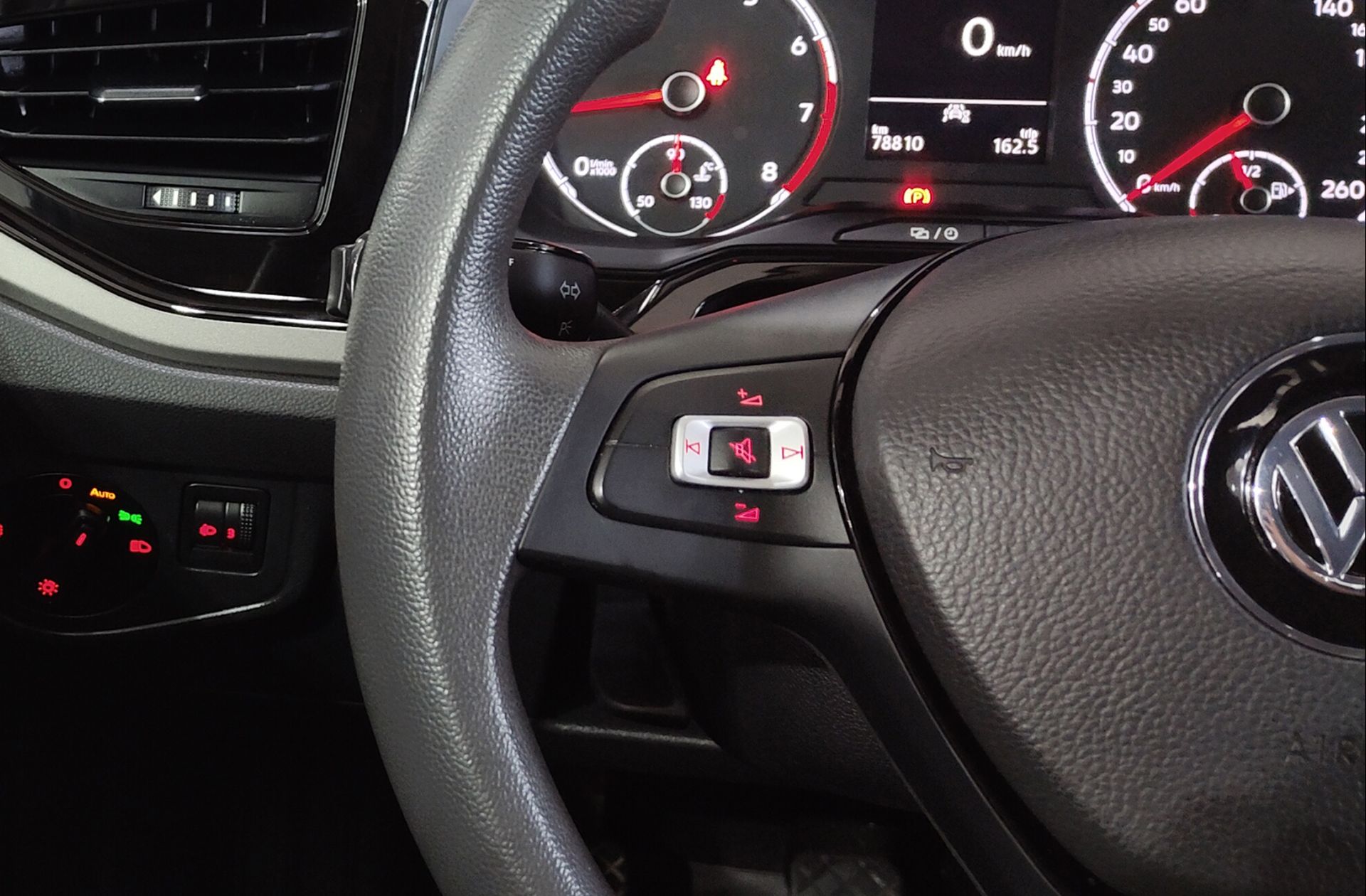 Volkswagen Polo Advance 1.0 TSI - foto 24