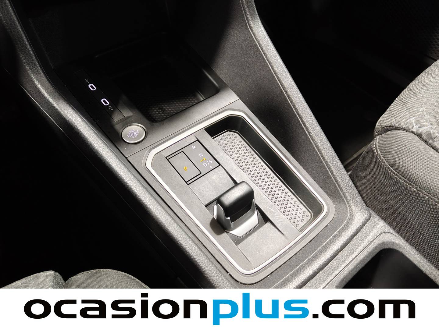 Foto Ford Grand Tourneo Connect Ford Grand Tourneo Connect 2.0 Ecoblue Titanium Auto (122 CV)  7 PLAZAS