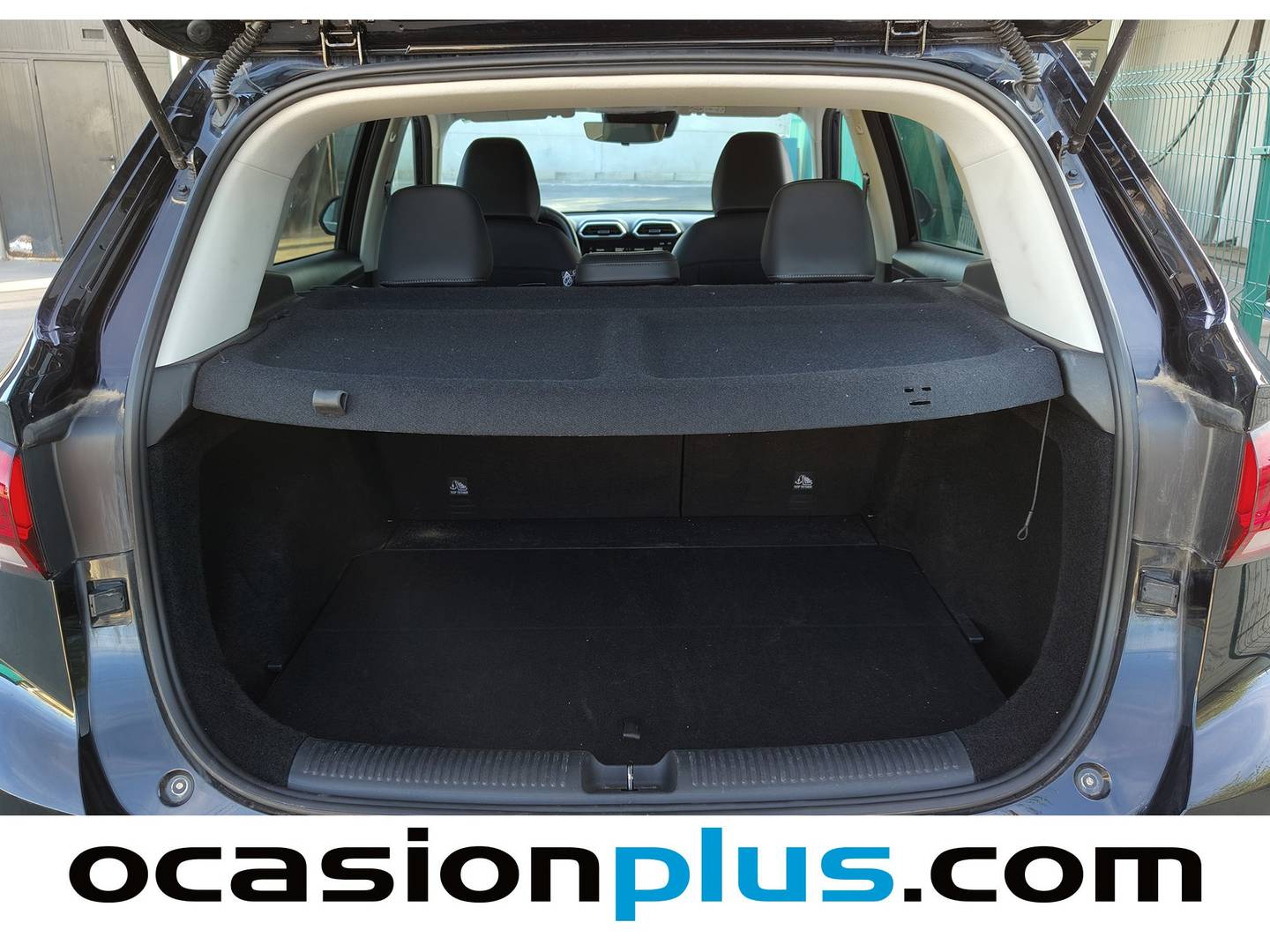 Foto MG ZS MG ZS 1.5 Hybrid+ Luxury (197 CV) siete plazas