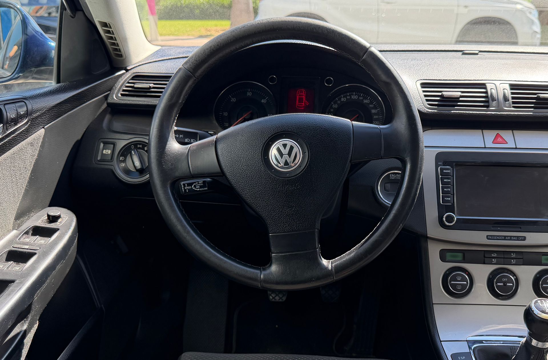 Volkswagen Passat Advance 2.0 TDI - foto 18