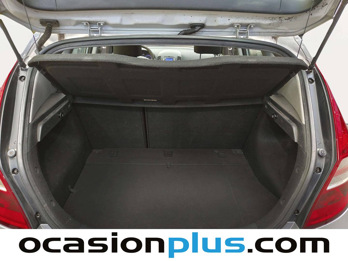 Fotos maletero Hyundai i30 Hyundai i30 1.6 CRDI Classic GL (90 CV)