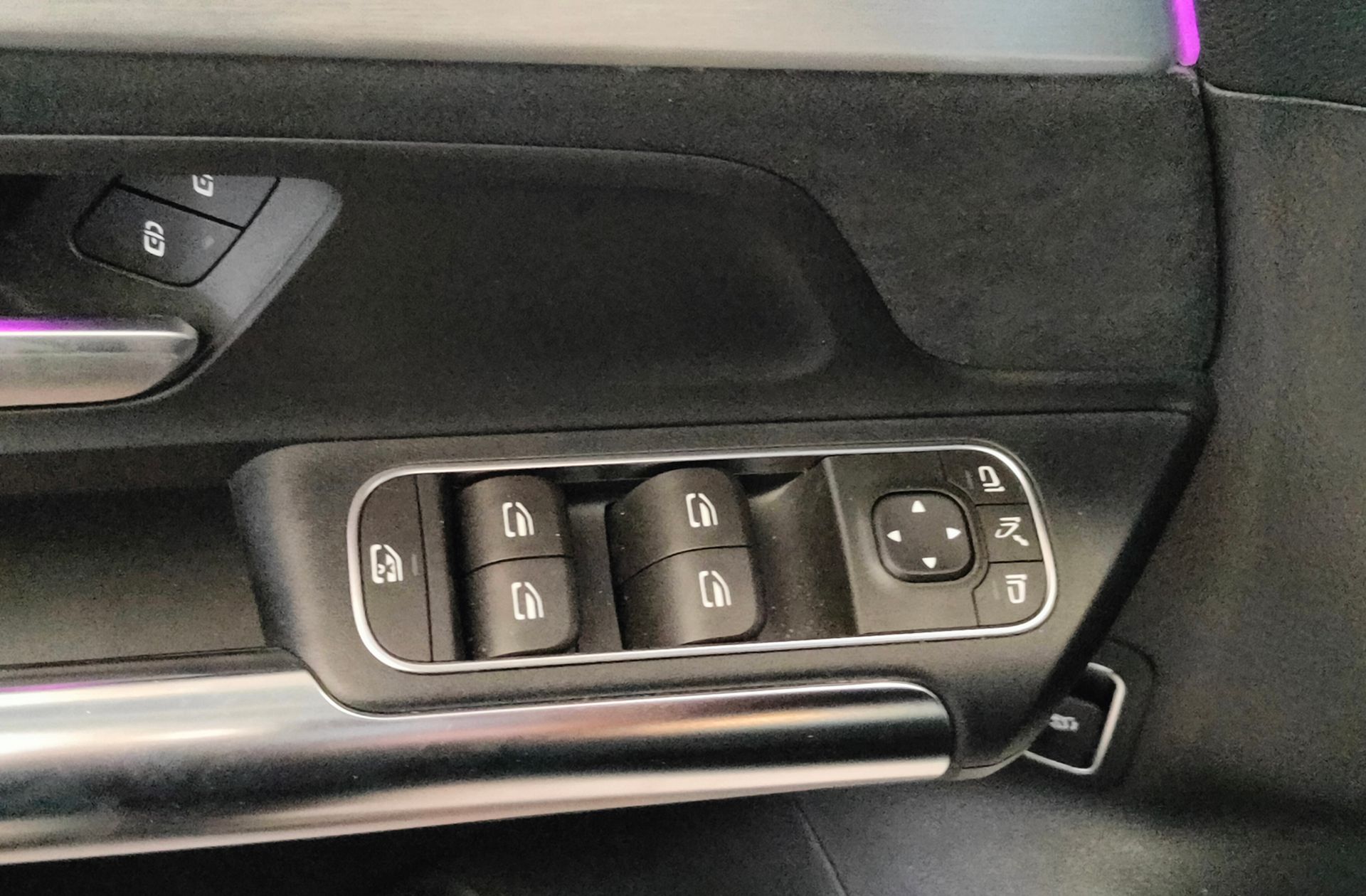 Mercedes-Benz Clase B 200 d Pack AMG - foto 22