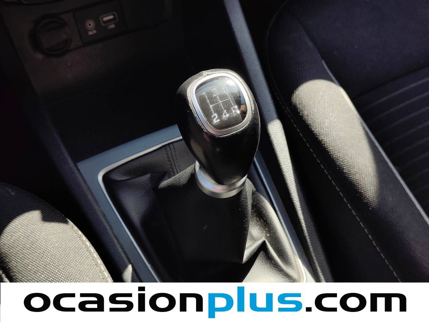 Hyundai i20 Hyundai i20 1.2 MPI Elegant Nav (84 CV) de segunda mano