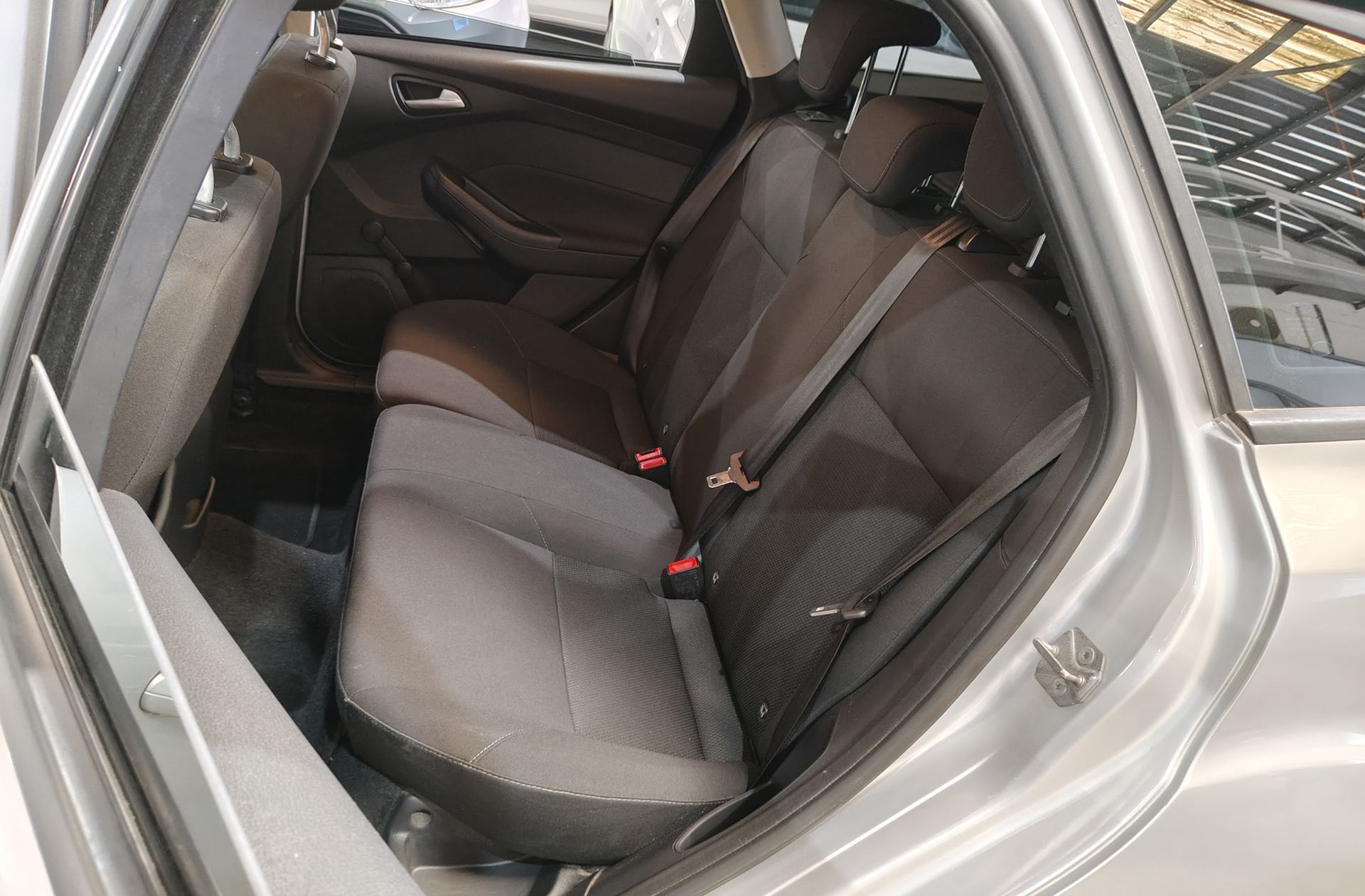 Ford Focus 1.5 TDCi Business - foto 9